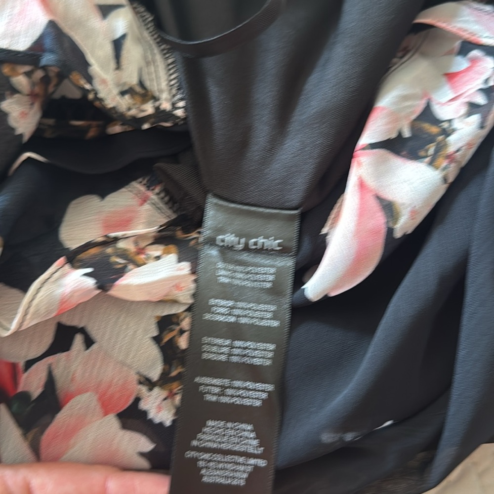 Miss Selfridge Black Floral Mini Dress - Picture 7 of 8